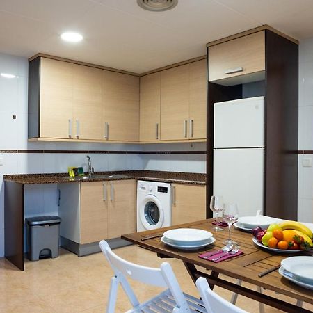 Lovely 2 Bedroom Terrace Wifi Parking Ac Heating Attic バレンシア エクステリア 写真